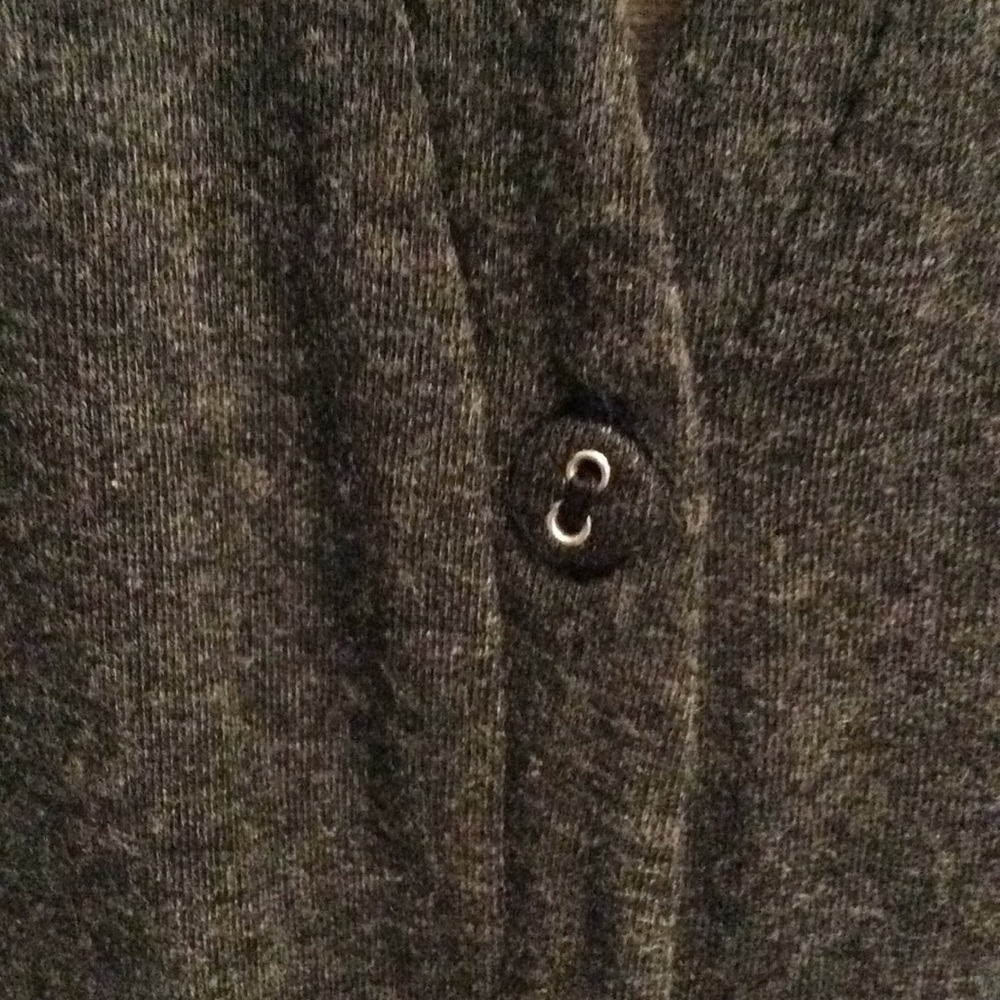 Lynn Ritchie Silver Button Down Top - Picture 5 of 6